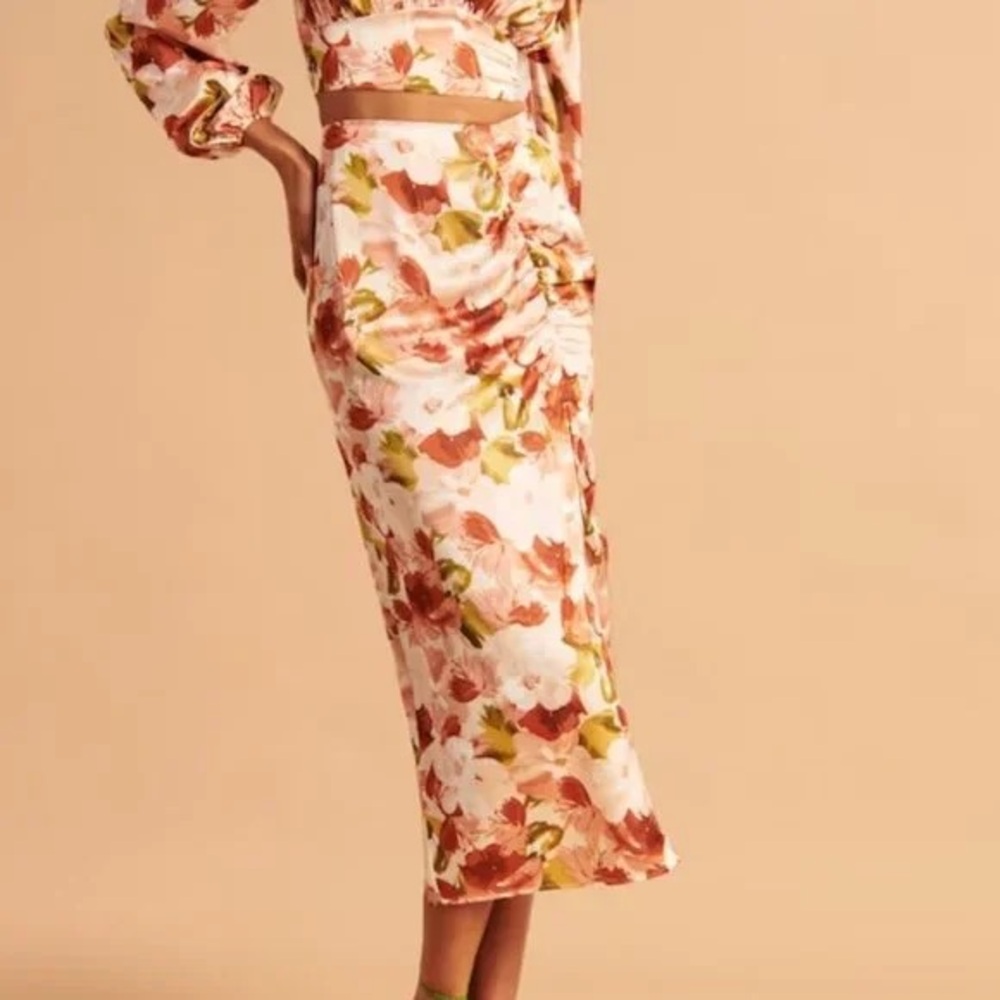 NEW Abercrombie Floral Satin Cinched Midi Skirt Small Petite